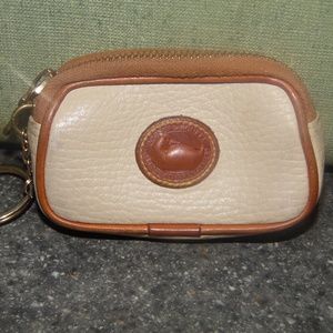 Vtg. Dooney and Bourke W57 Zip key Caddy